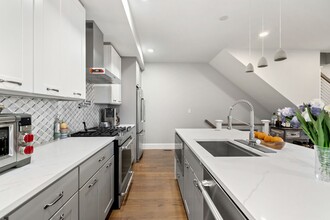 55 Hutchings St in Boston, MA - Building Photo - Building Photo