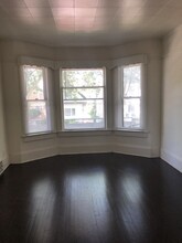 3127 N Bartlett Ave, Unit 2 in Milwaukee, WI - Foto de edificio - Building Photo