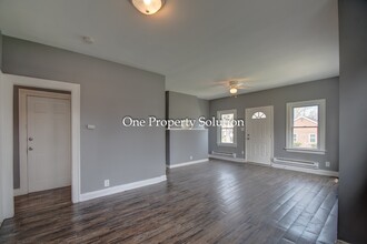 1427 W 46th Ave in Gary, IN - Foto de edificio - Building Photo