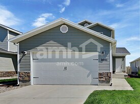 1641 E Tumwater Ln in Eagle Mountain, UT - Building Photo