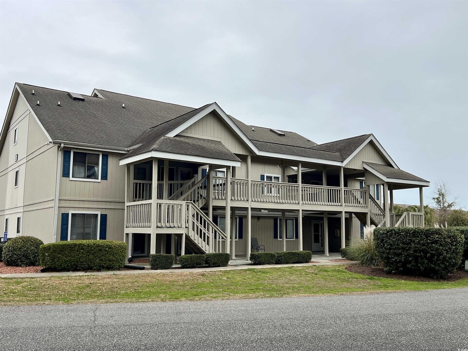 1870 Auburn Ln in Surfside Beach, SC - Building Photo