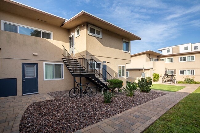 property at 7555 Herschel Ave