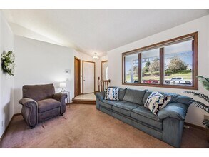 4970 Boyd Ave in Inver Grove Heights, MN - Building Photo - Building Photo