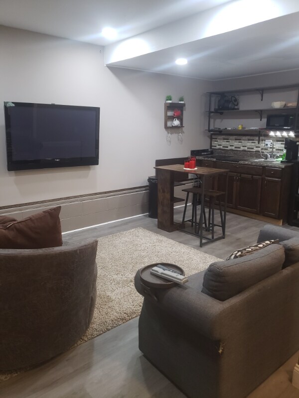 property at 11592 Ropeknot Rd