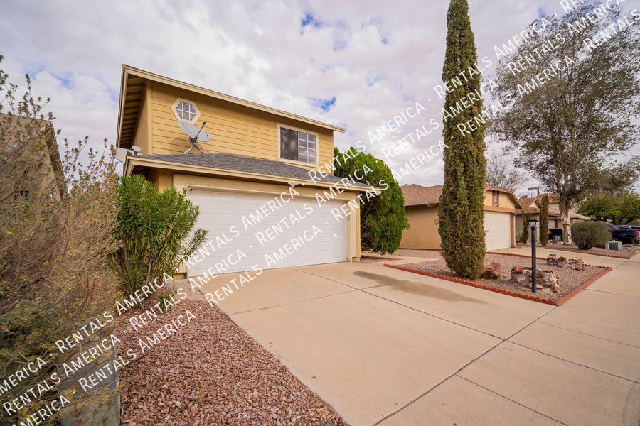 3068 W Placita De La Roseta in Tucson, AZ - Building Photo