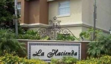 18336 NW 68th Ave, Unit 00 in Hialeah, FL - Foto de edificio