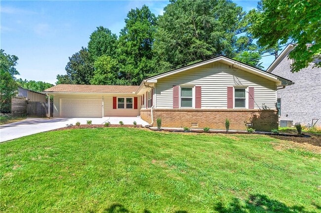 property at 4192 N Shallowford Rd