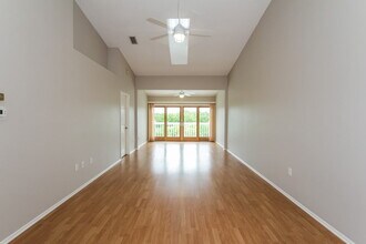 825 Waterside Ln in Bradenton, FL - Building Photo - Building Photo