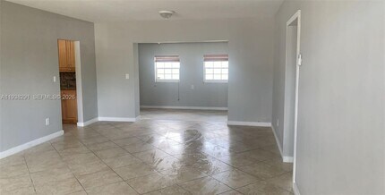 5631 W 10th Ave in Hialeah, FL - Building Photo - Building Photo