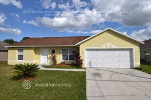 1332 Banbridge Drive in Kissimmee, FL - Building Photo