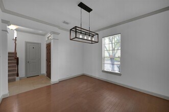 110 W Montfair Blvd in Spring, TX - Building Photo - Building Photo