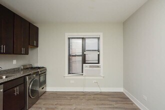 434.5 W Belden Ave in Chicago, IL - Building Photo - Building Photo