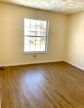 5417 Collier Ln in Jefferson City, MO - Building Photo - Building Photo