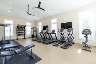 Hamilton Woods in Westerville, OH - Building Photo - Building Photo