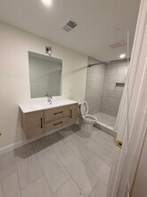 12 Rowena St, Unit 3 in Boston, MA - Building Photo - Building Photo