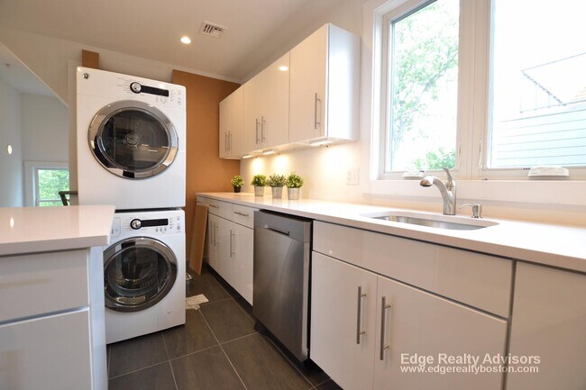 property at 60 Hooker St