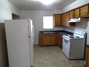 1111 NW Andrews Ave in Lawton, OK - Building Photo - Building Photo