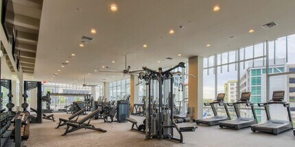 4890 Sunroad Centrum Ln in San Diego, CA - Building Photo - Building Photo