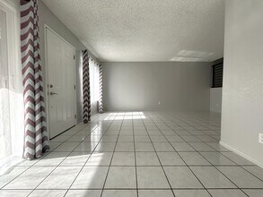 1924 Hawaii St in West Covina, CA - Building Photo - Building Photo