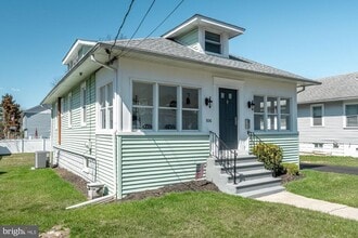 106 Linderman Ave in Cherry Hill Township, NJ - Building Photo - Building Photo