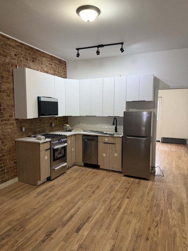 property at 291 Himrod St