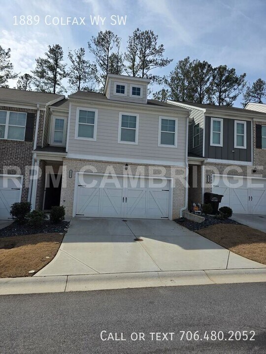 1889 Colfax Wy SW in Austell, GA - Building Photo