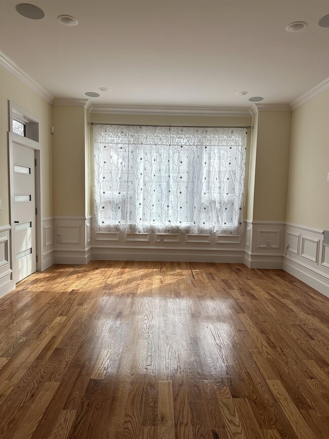 299 Terrace Ave in Jersey City, NJ - Building Photo - Building Photo