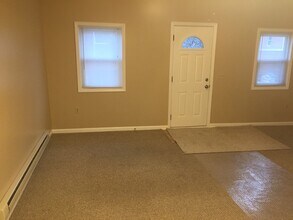 3569 Washington Ave in Finleyville, PA - Building Photo - Building Photo