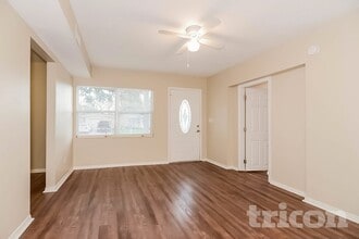 4417 W Knox St in Tampa, FL - Building Photo - Building Photo