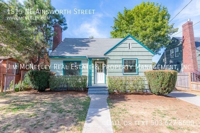 property at 1515 NE Ainsworth St