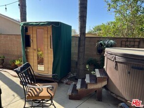 729 Kenmore Cir in Thousand Oaks, CA - Building Photo - Building Photo