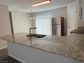 324 NW 3rd Ln in Cape Coral, FL - Building Photo - Building Photo