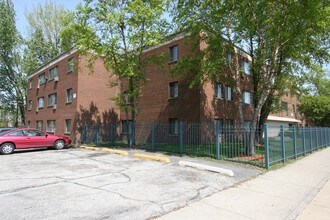 3433-3583 Guthrie St in East Chicago, IN - Building Photo - Building Photo