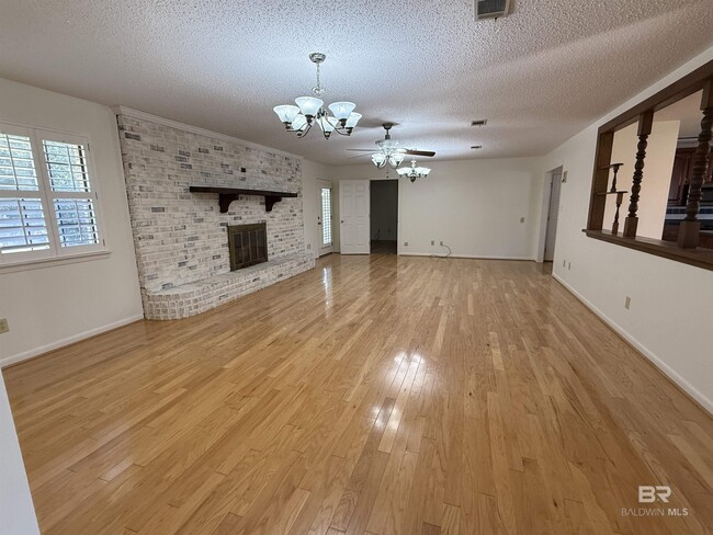 22022 Nelson St in Robertsdale, AL - Building Photo - Building Photo