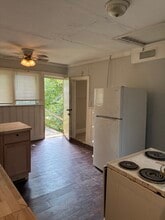 3416 Downing St, Unit A in Jackson, MS - Building Photo - Building Photo