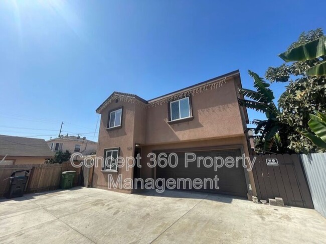 8929 Orchard Ave in Los Angeles, CA - Building Photo - Building Photo