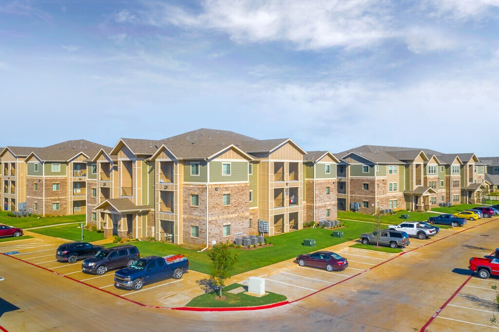 Shannon Creek Apartments Burleson, TX Apartments