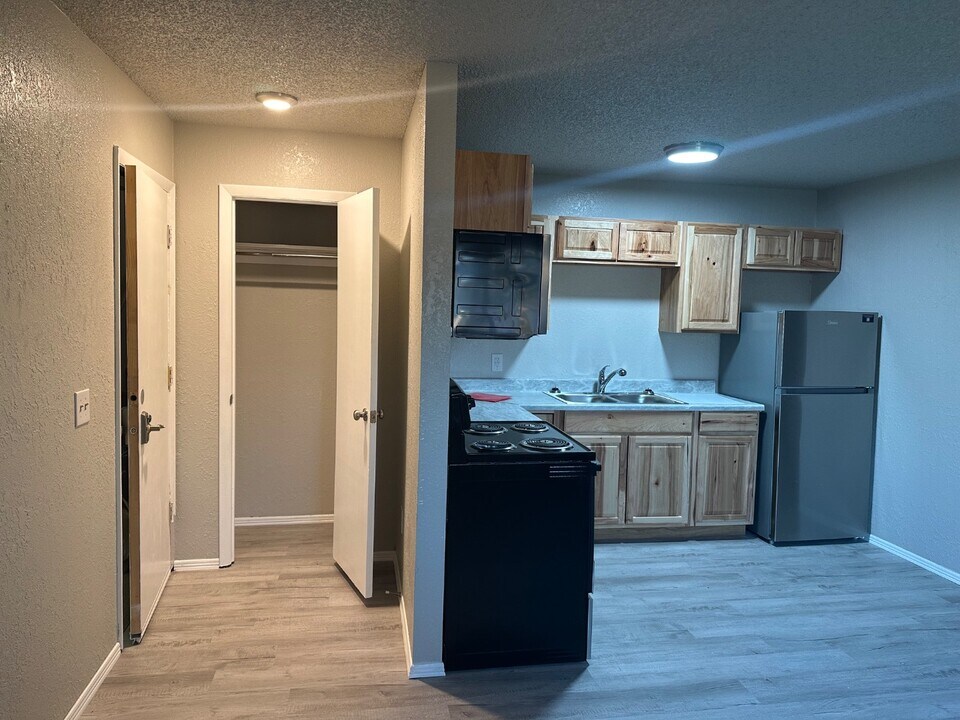 346 Bench Blvd in Billings, MT - Building Photo