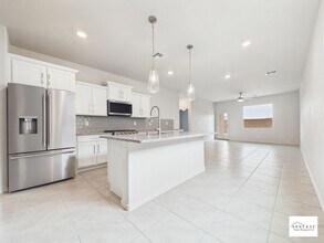 4325 Vista Manzano in Santa Fe, NM - Building Photo - Building Photo