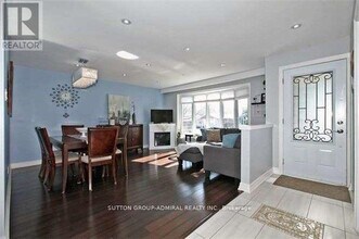 52 Tivoli Ct in Toronto, ON - Building Photo - Building Photo