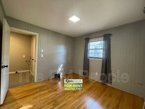 11 Lenox Ave in Greenville, SC - Building Photo - Building Photo