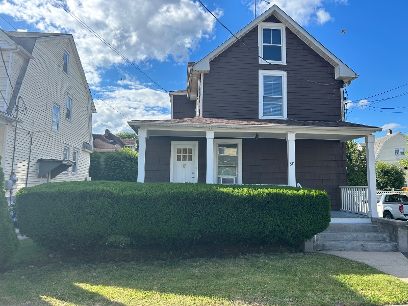 30 Treno St in New Rochelle, NY - Building Photo