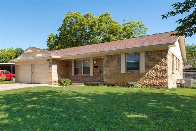 311 Azalea Ln in Duncanville, TX - Building Photo - Building Photo
