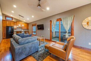 39 Great Aspen Way in Black Mountain, NC - Building Photo