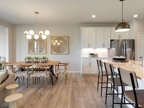 17925 Genoa Dr in Lakeville, MN - Building Photo - Building Photo