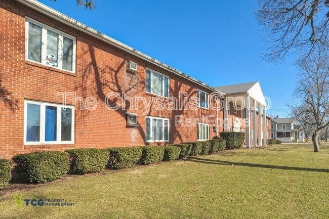 445 Elm Pl in Princeton, IL - Building Photo - Building Photo