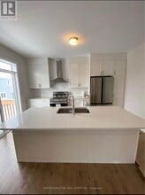 264 Appalachian Cir in Ottawa, ON - Building Photo - Building Photo