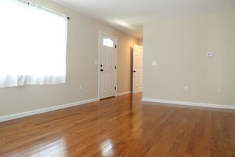 107 1st St in Willow Street, PA - Building Photo - Building Photo