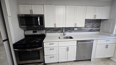 437 Caledonia Ave in Lansdowne, MD - Building Photo - Building Photo