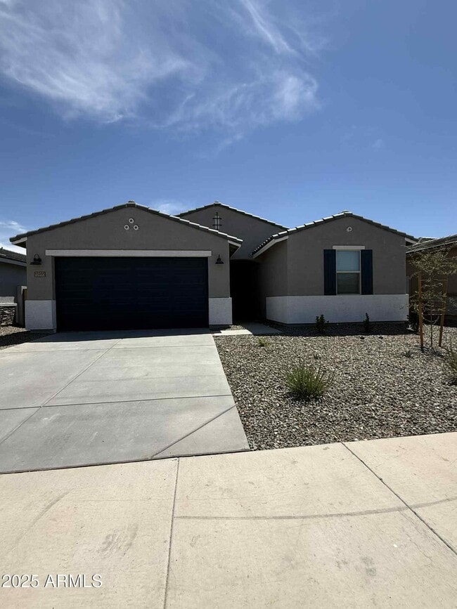property at 15995 W Honeysuckle Dr